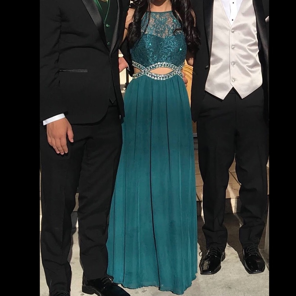Emerald green prom dress size 1